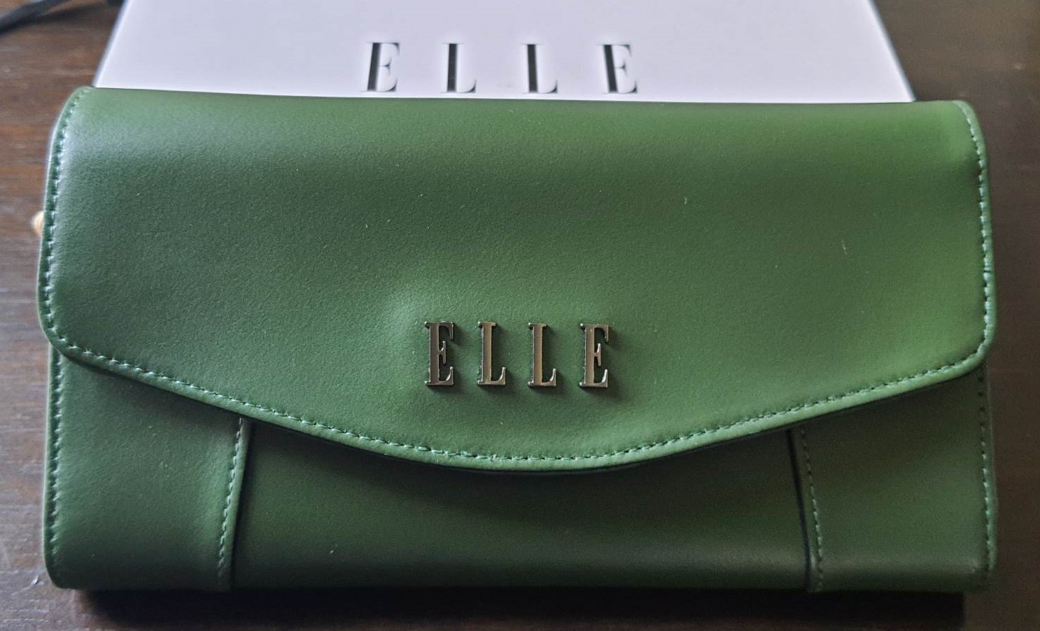 กระเป๋าสตางค์ ELLE เขียว ใหม่ แท้