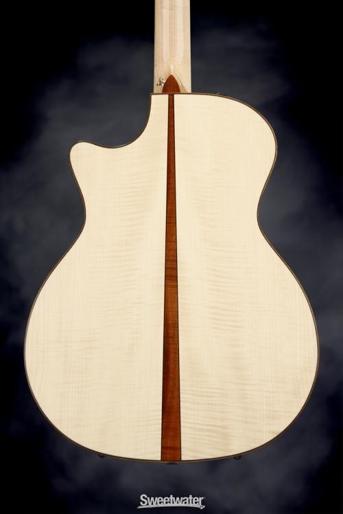 Taylor Limited Edition Grand Auditorium - European Maple, Lutz Spruce