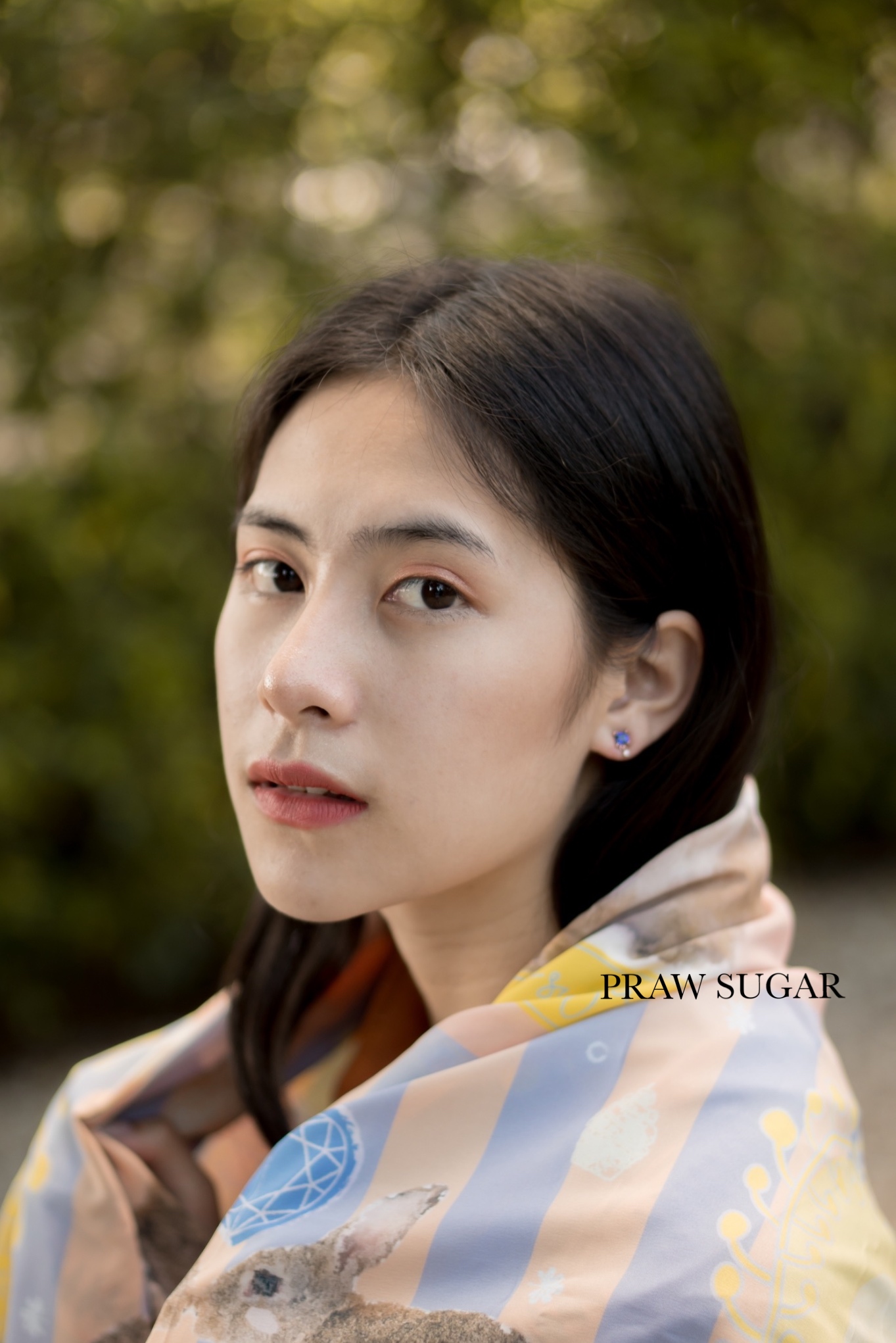 Rabbit's Land - ผ้าพันคอลายกระต่ายน่ารัก (มี 3 สี)