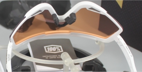 100% GLENDALE Soft Tact Off White/Soft Persimmon & Smoke Lens 61033-110-78