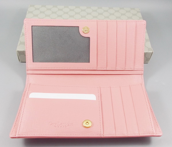 กระเป๋าสตางค์ Guy Laroche พีชเมทาลิก ใหม่ แท้