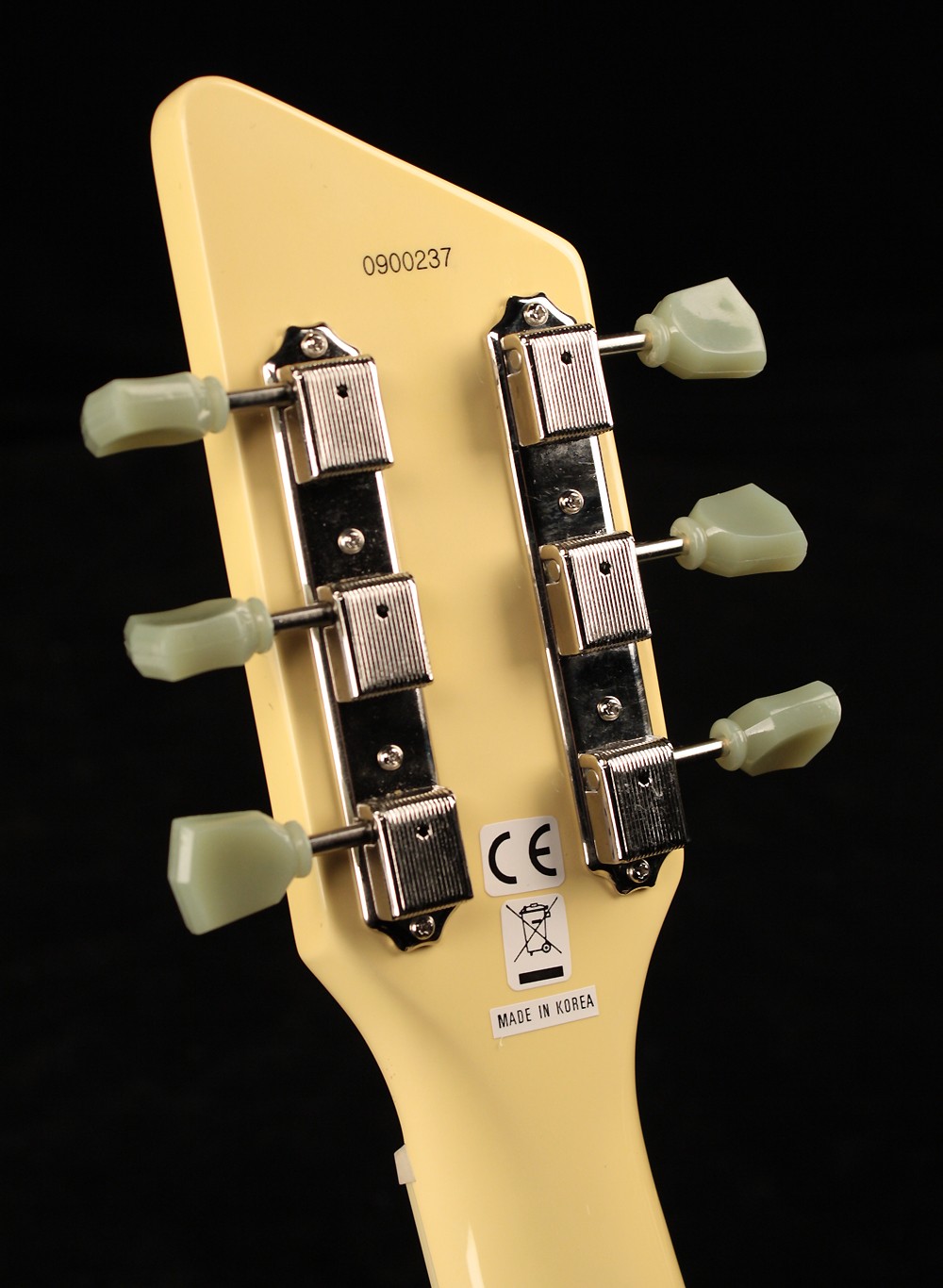 Eastwood Airline 59 Town & Country Std - Cream