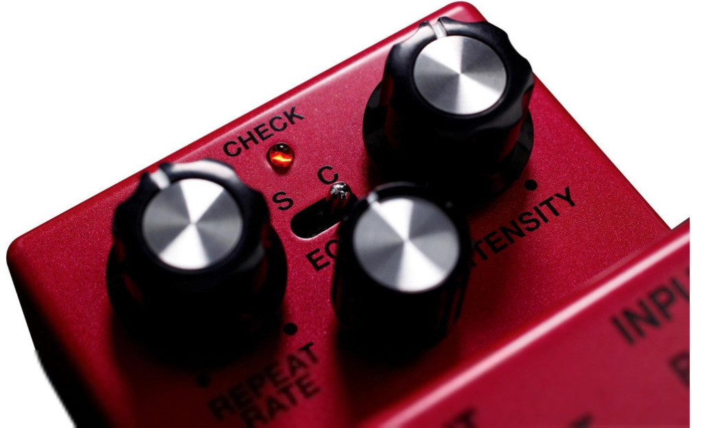 Boss Delay Waza Craft DM-2W Guitar Effects Pedal