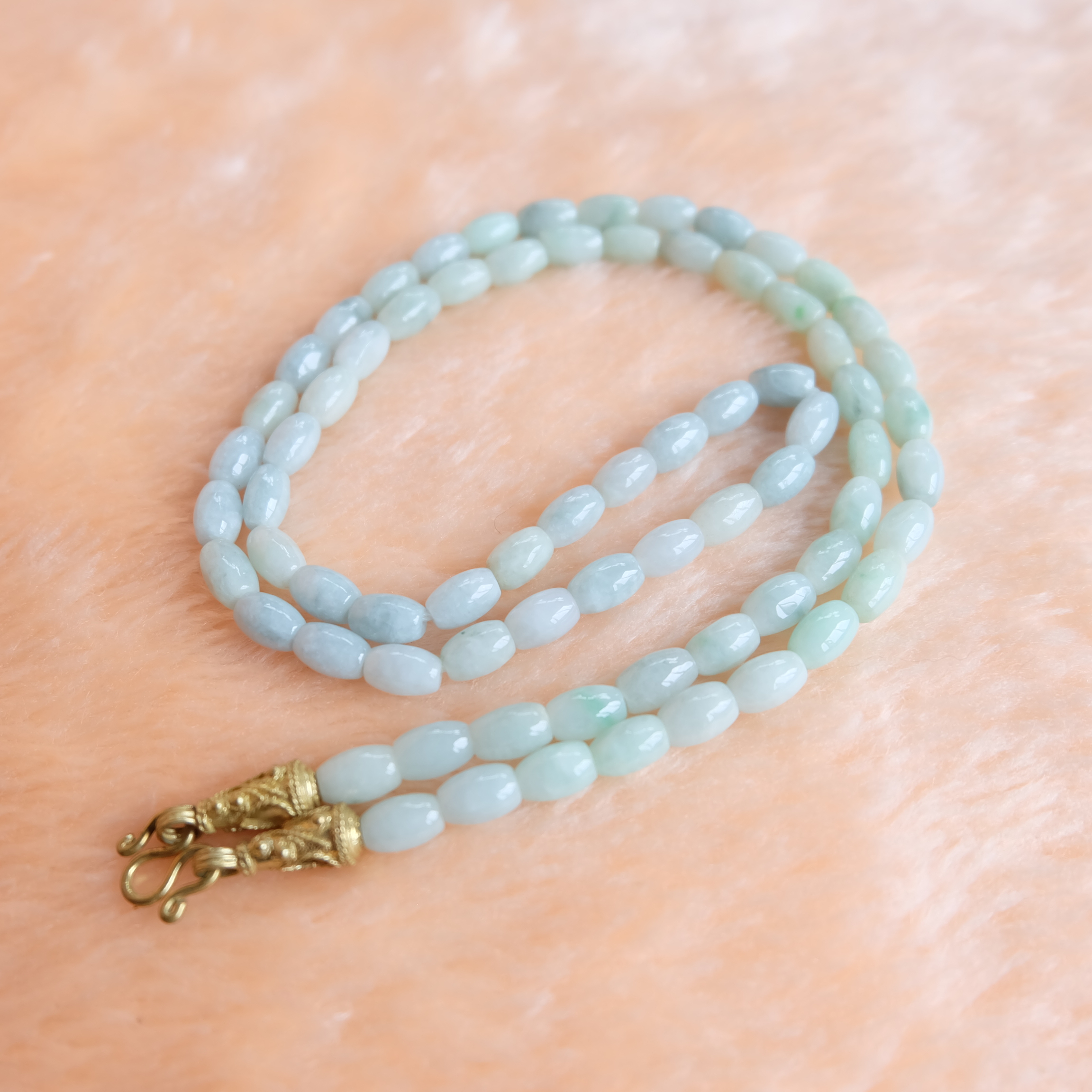 สร้อยคอห้อยพระลูกปัดหยกแท้ ทรงรี ยาว 25 นิ้ว