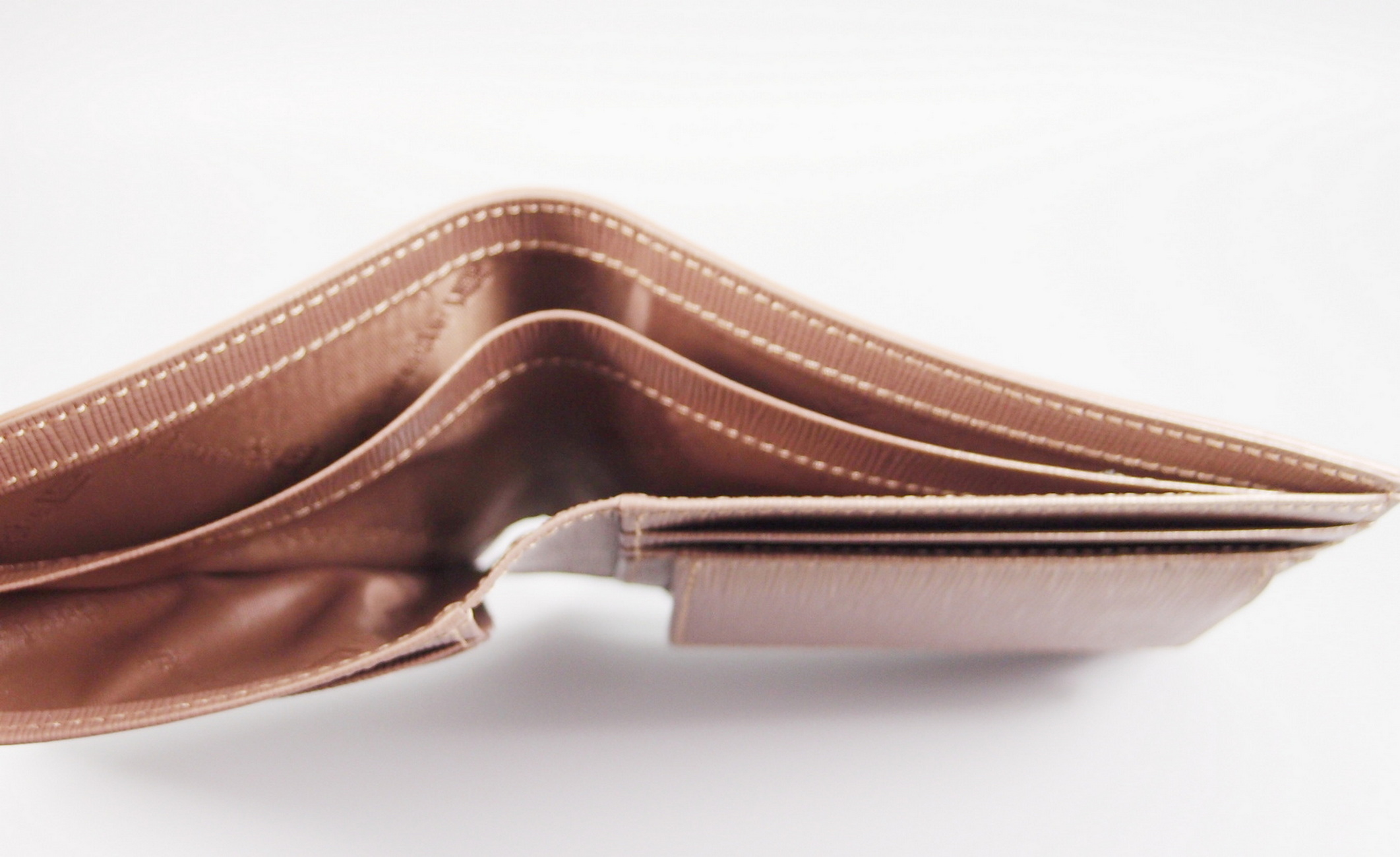 กระเป๋าสตางค์ Guy Laroche กาแฟเมทาลิก ใหม่ แท้