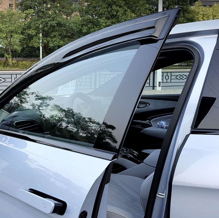 BYD Seal ราคาถูก คิ้วกันสาดขอบสแตนเลส3D พร้อมส่งจากไทย แบบ 6 ชิ้น ติดตั้งง่าย กาวเหนียว