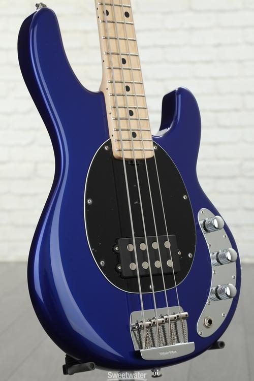 Ernie Ball Music Man StingRay Short Scale - Blue w/ Maple Fingerboard