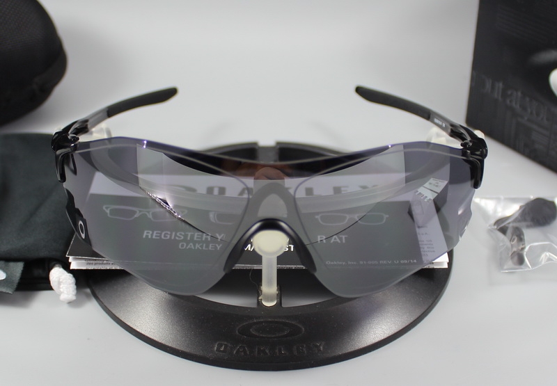 OAKLEY EVZERO PATH (A) Polished Black w/ Black Iridium OO9313-01