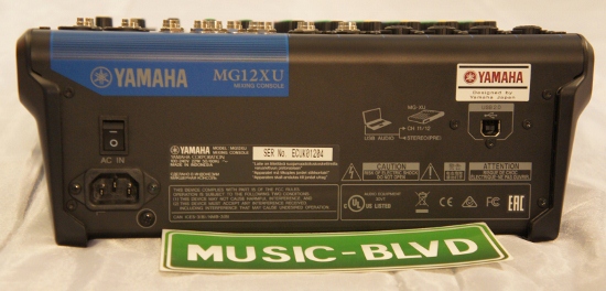 Yamaha MG12XU 12-Input Stereo Mixer with Effects,USB and 1- Knob Compressors