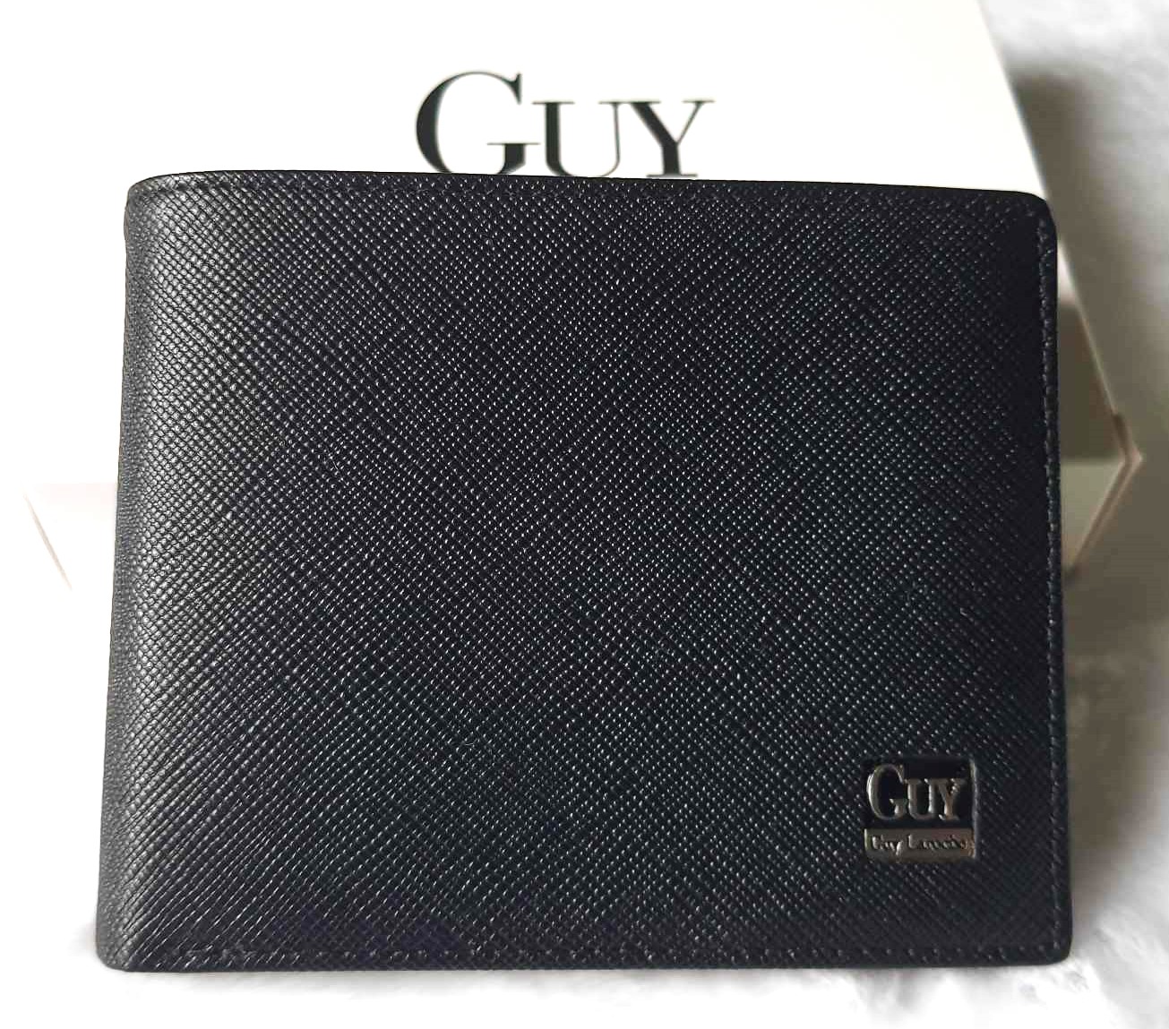กระเป๋าสตางค์ Guy Laroche ดำ ใหม่ แท้