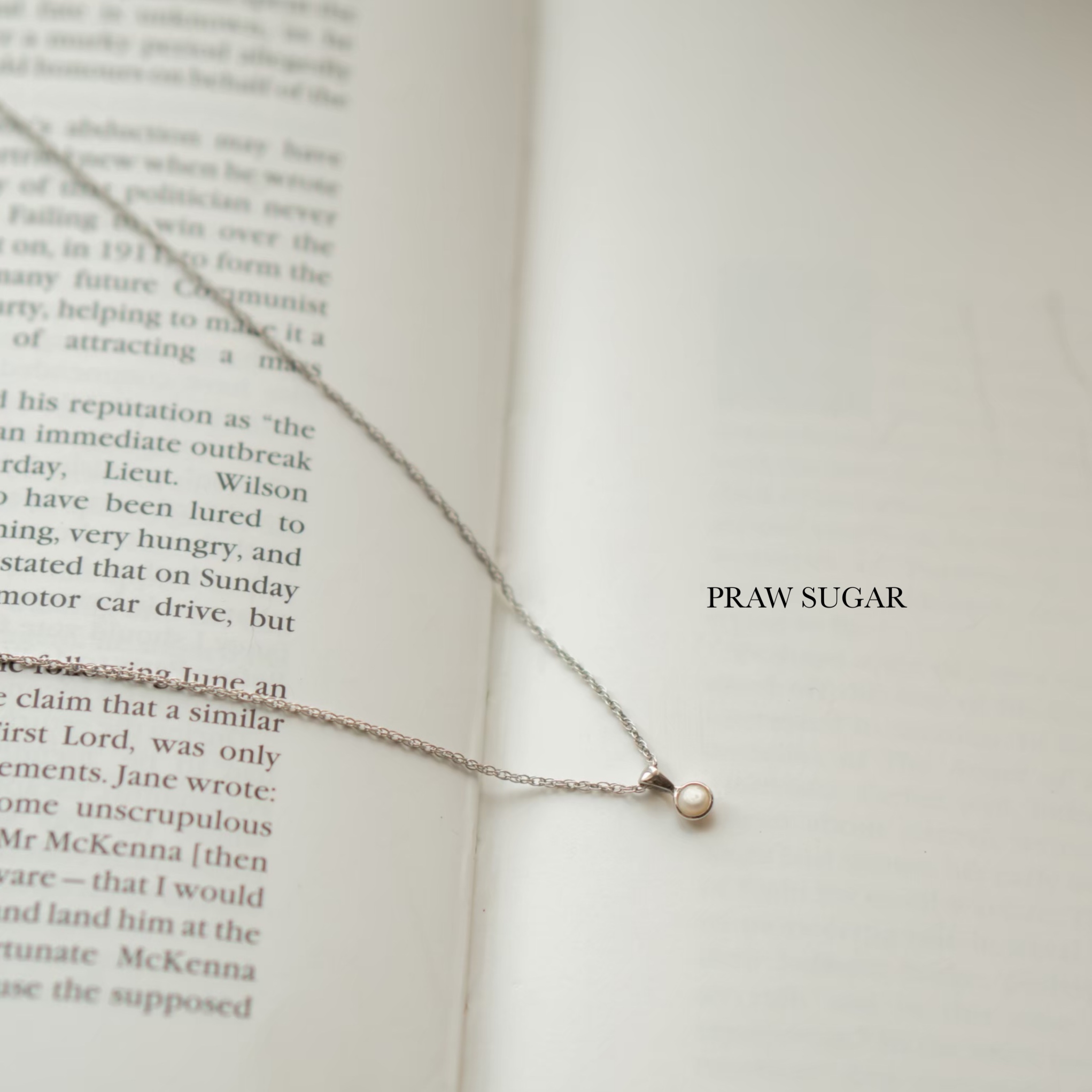 Mini Fresh Water Pearl Necklace - สร้อยคอจี้มุกแท้ขนาดเล็ก 4mm (มุกแท้+สร้อยเงินแท้)