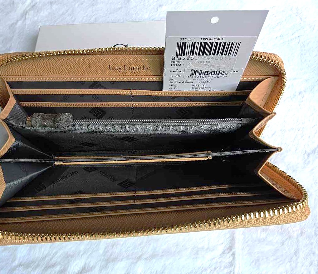 กระเป๋าสตางค์ Guy Laroche มัสตราด ใหม่ แท้
