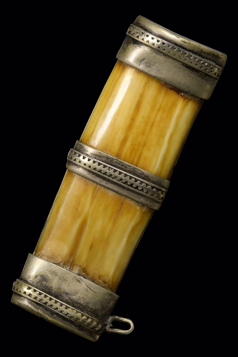 มีดสาริกาหลวงพ่อเดิม วัดหนองโพธิ์ จ.นครสวรรค์