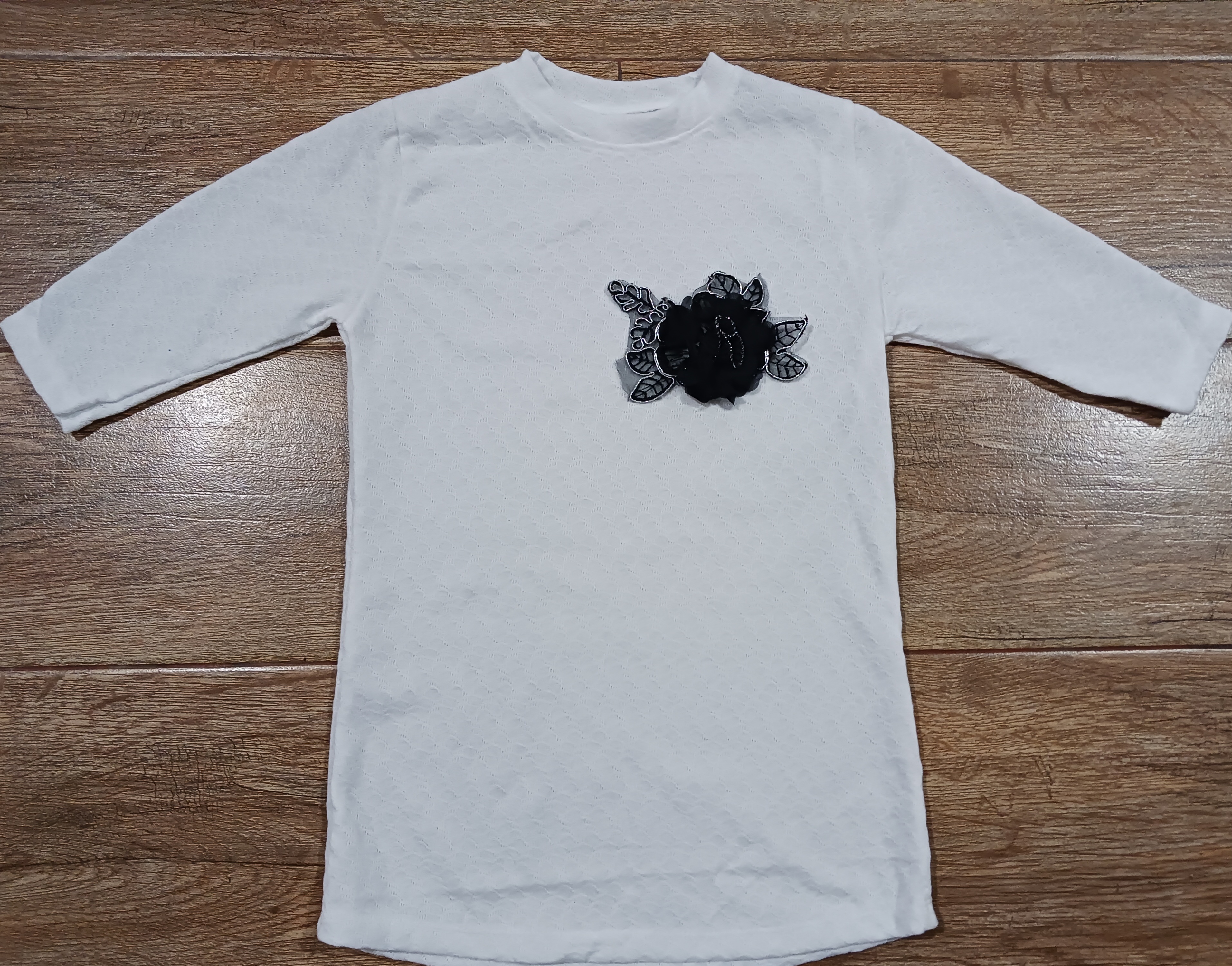 ขายเหมาสต็อก เสื้อมือ1คละแบบ