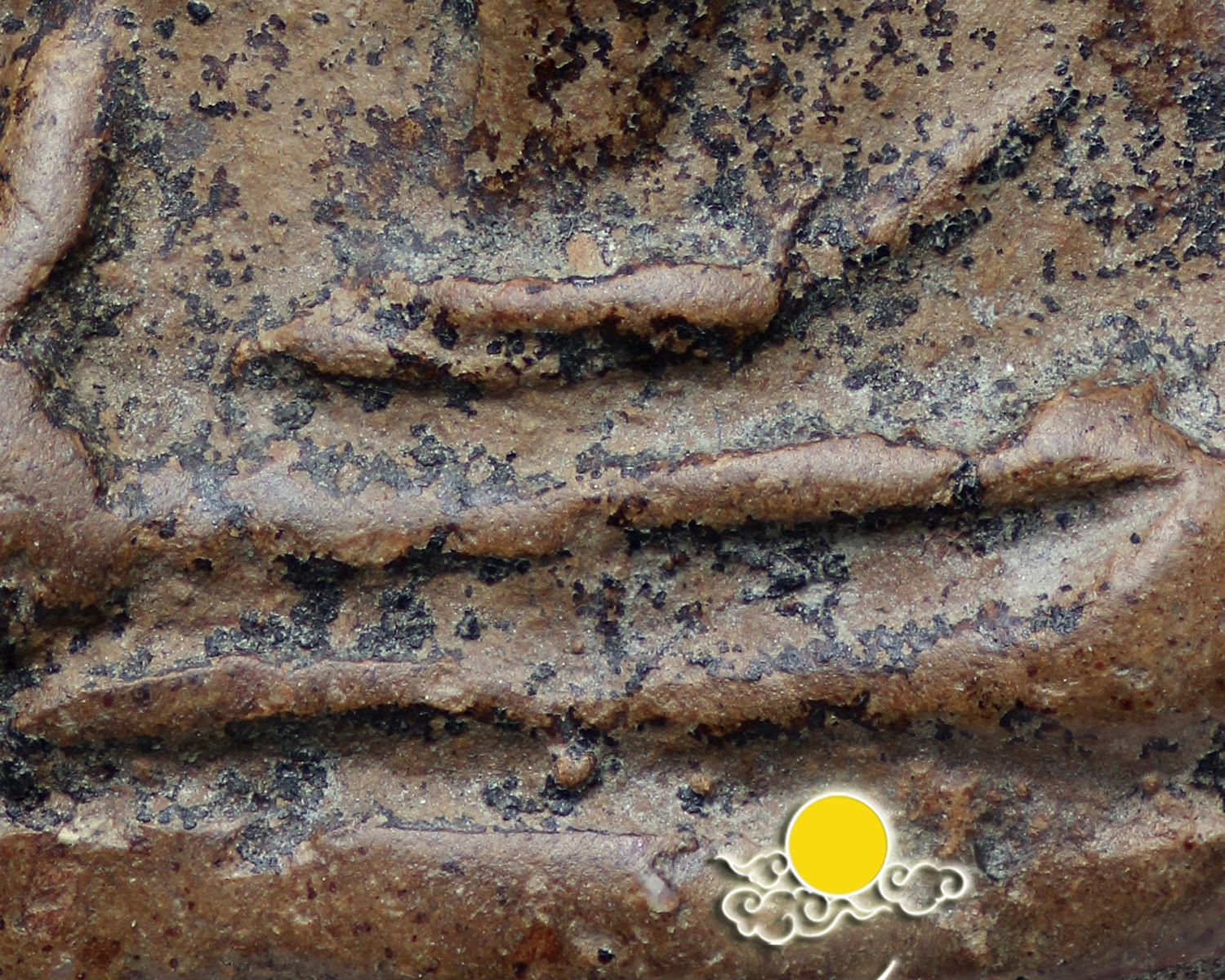 พระผงสุพรรณ พิมพ์หน้าแก่ วัดพระศรีรัตนมหาธาตุ จ.สุพรรณบุรี