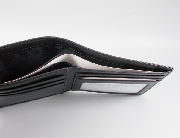 กระเป่าสตางค์ Guy Laroche ดำ-เทา ใหม่ แท้