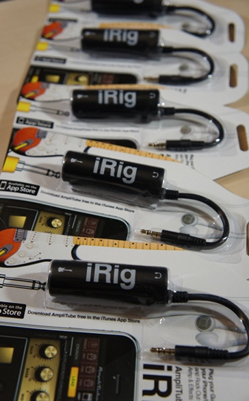 IK Multimedia iRig - Audio Interface Adapater for iPhone/iPod/iPad