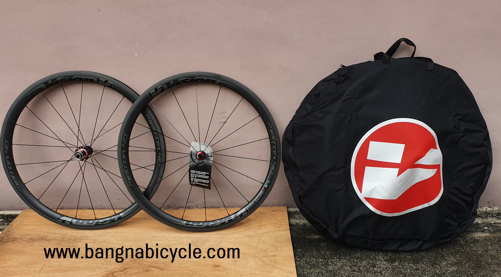 [SALE 55%] ชุดล้อคาร์บอน Vision Metron 40 700c แถมฟรี ยางใน Kenda 1 คู่ ส่งฟรี