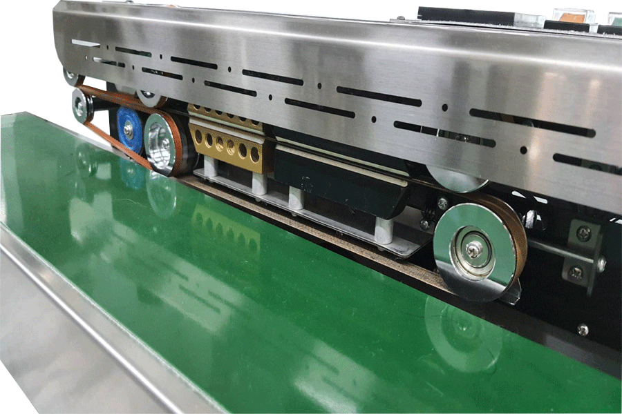 เครื่องซีลสายพานต่อเนื่อง มีระบบลมรุ่น DBF-1000AN