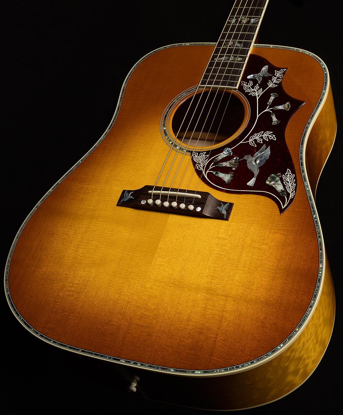 Gibson Limited Edition Hummingbird Custom Quilt No.10786011
