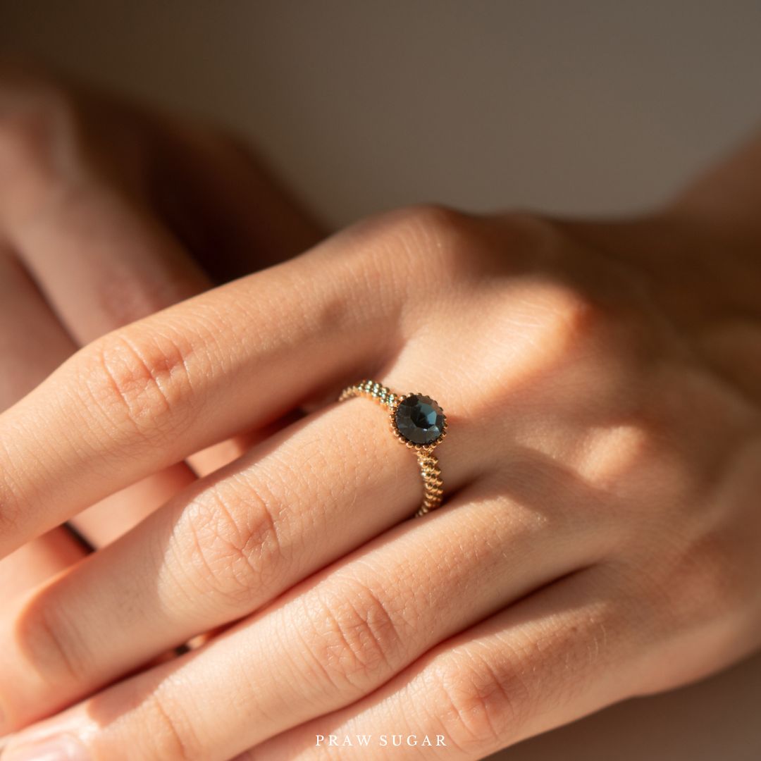 Round Swarovski Ring - แหวนคริสตัลสวารอฟสกีทรงกลม