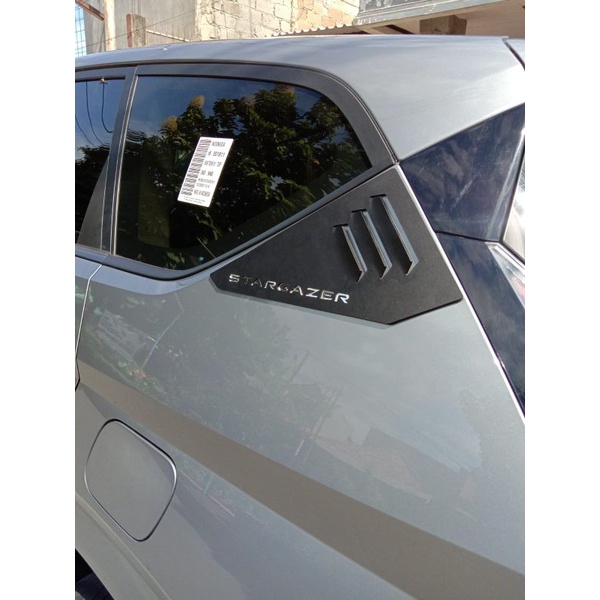 แผงด้านหลัง hyundai stargazer ตกแต่งกระจังเสาด้านหลัง