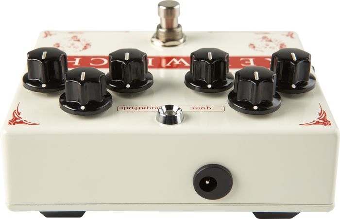 Red Witch Medusa Chorus and Tremolo Guitar Effects Pedal