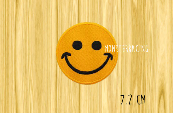 ตัวรีดสมาย smile ตัวรีดติดเสื้อน่ารักๆ อาร์มรีดติดเสื้อ ลายการ์ตูน สติ๊กเกอร์ ตัวรีดติดเสื้อ ติดหมวก