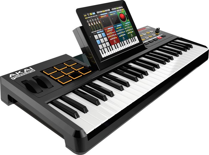 Akai Professional SynthStation49 Keyboard Controller with iPad Dock