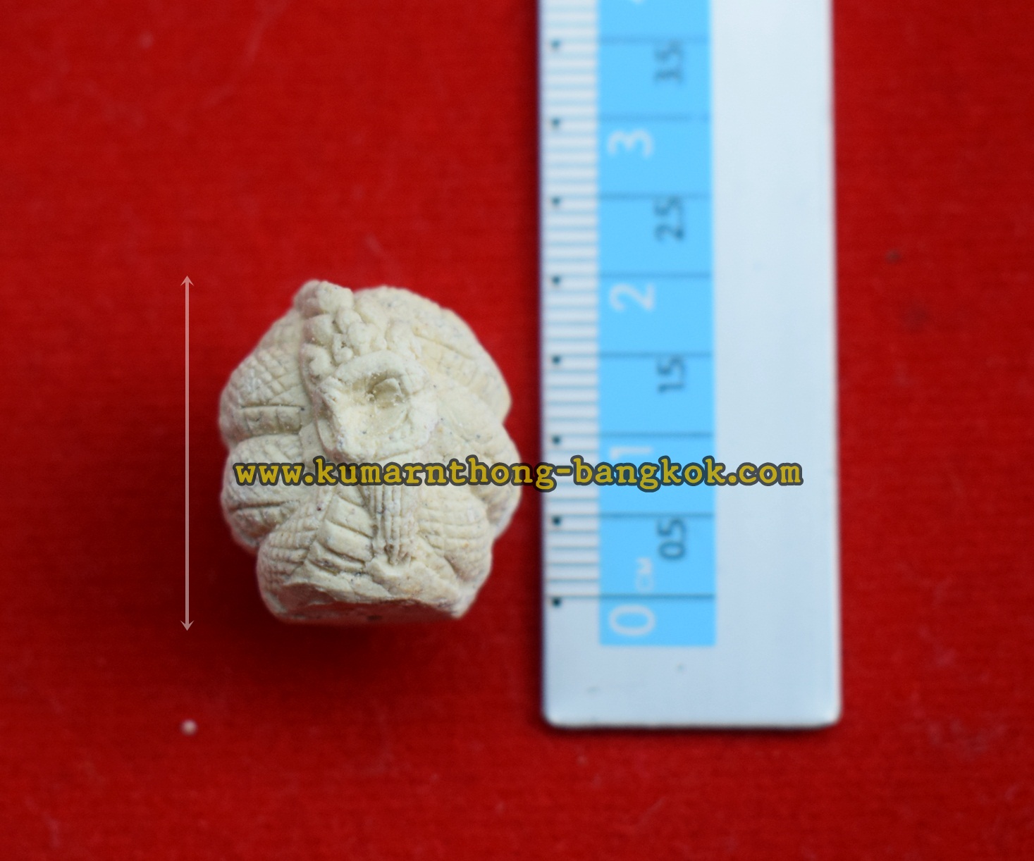 ลูกอมพญานาค หลวงพ่อบุญส่ง วัดกระโจม จ.สิงห์บุรี เนื้อผง ขนาดพกพา สูง 2ซม. ฐาน 1.3ซม. (พร้อมซองเดิมจากวัด)