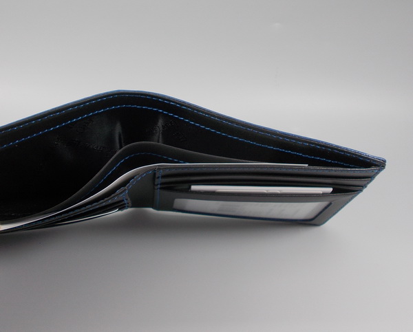 กระเป๋าสตางค์ Guy Laroche ดำ ใหม่ แท้