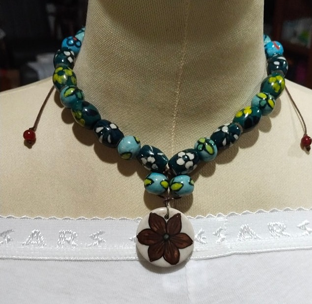 สร้อยคอแฟชั่น เนื้องาน เซรามิก