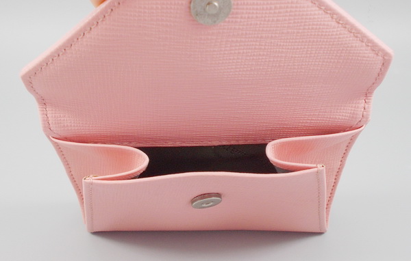 กระเป๋านามบัตร Guy Laroche ชมพู ใหม่ แท้