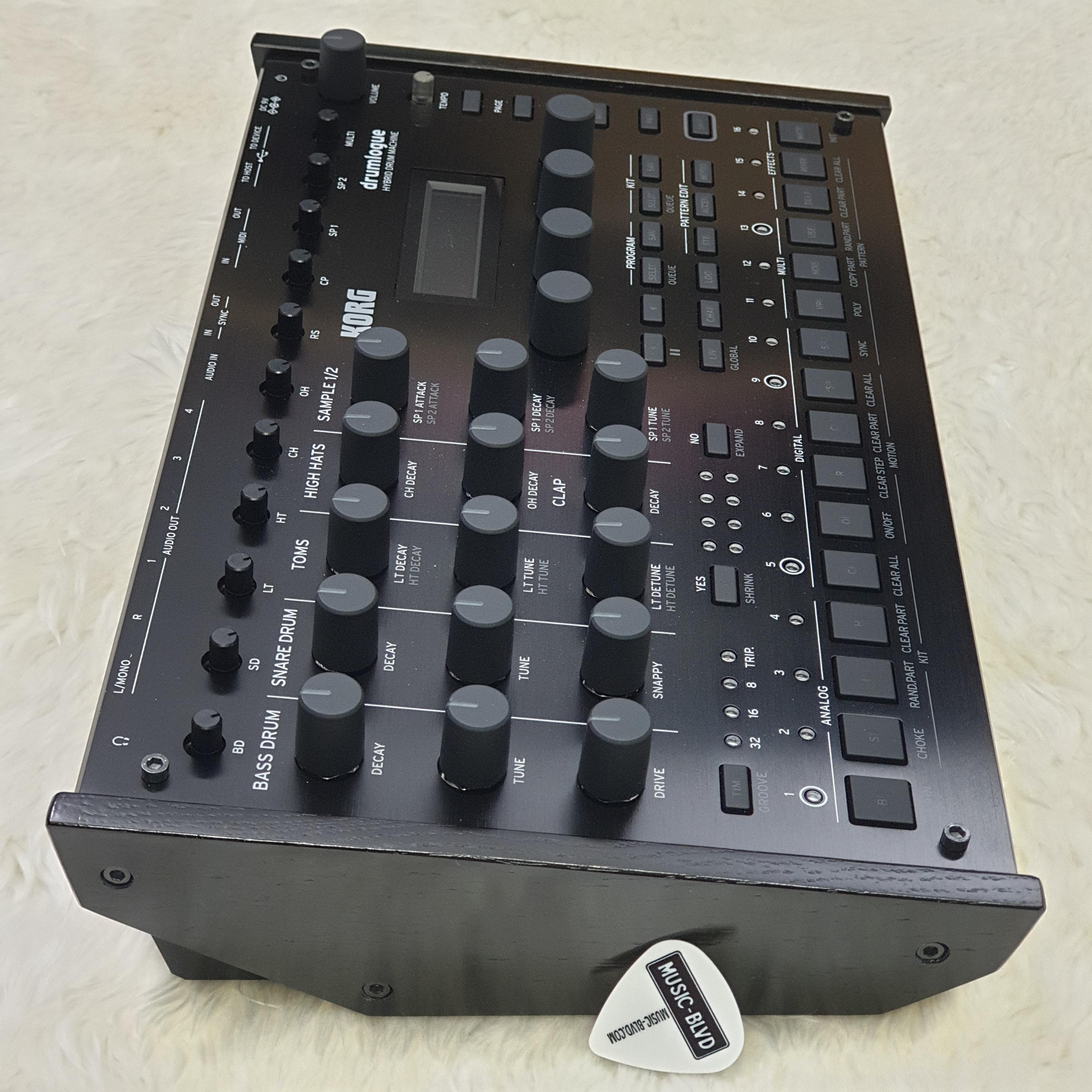 Korg Drumlogue Hybrid Drum Machine