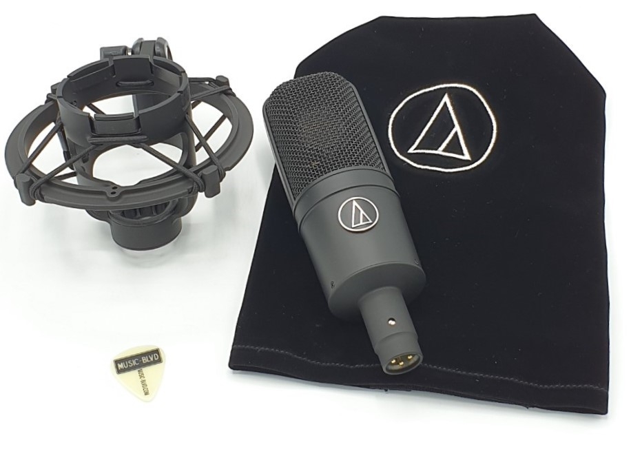 Audio-Technica AT4040 Large-Diaphragm Studio Condenser Mic