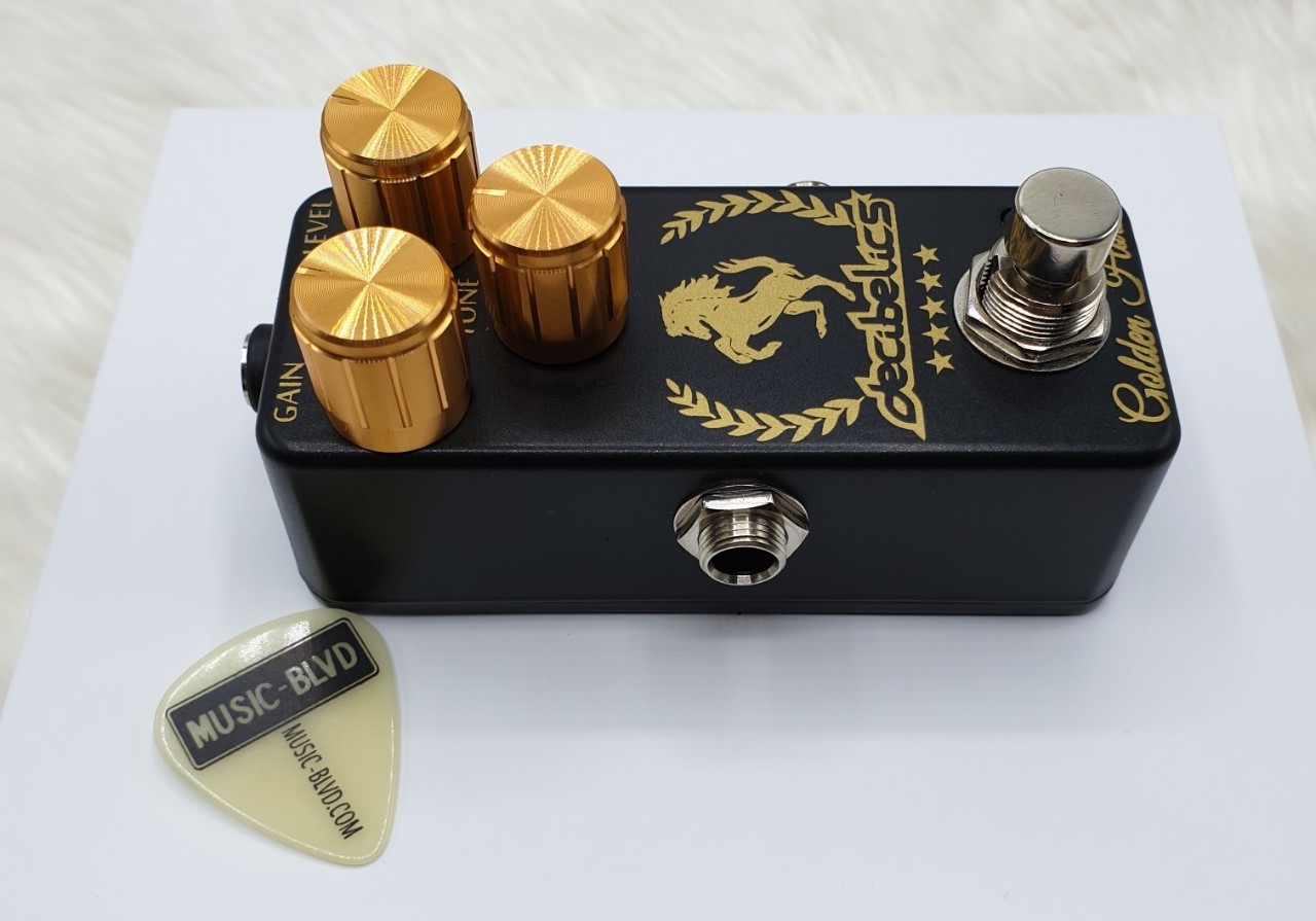 Decibelics Golden Horse