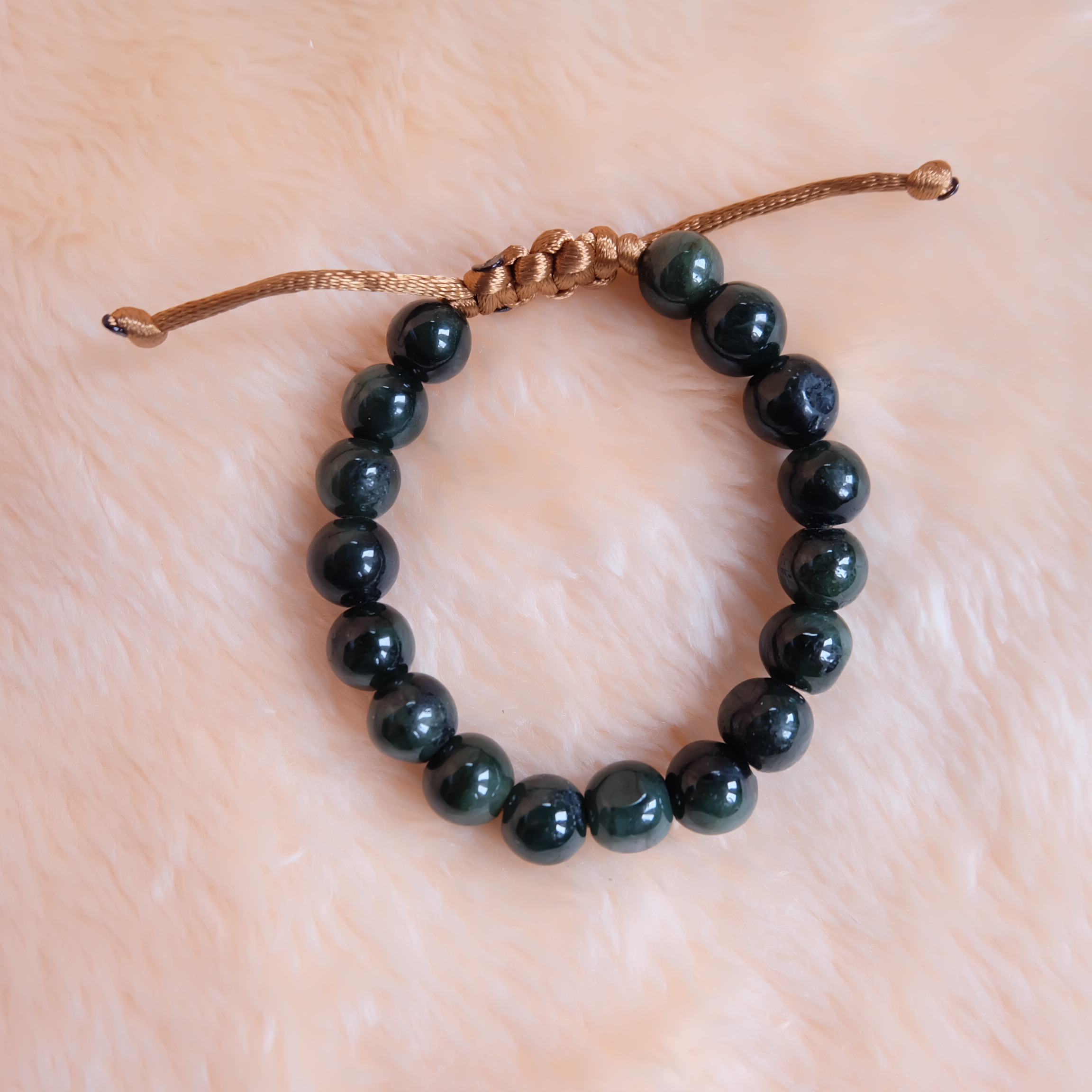 สร้อยข้อมือลูกปัดหยกแท้ 9-11 มิล หยกแท้ หยกพม่า หยกคละสี เชือกดึง รอบข้อมือ 17-19 ซม. มีรอย