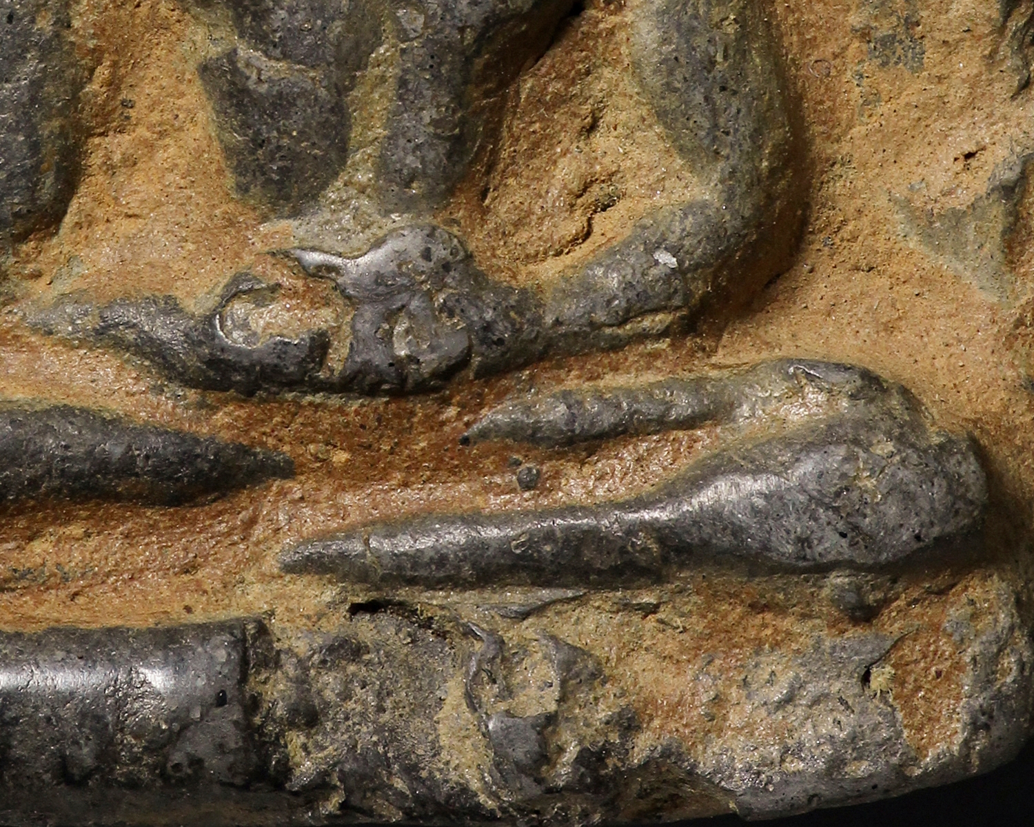 พระซุ้มกอกำแพงเพ็ชร พิมพ์ใหญ่ไม่มีกนก เนื้อเขียวมอย จ.กำแพงเพ็ชร (โชว์พระ)