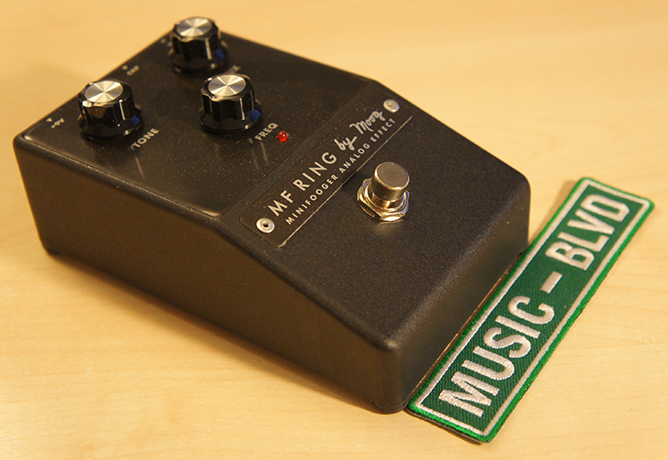 Moog MF Minifooger Ring Effect Pedal