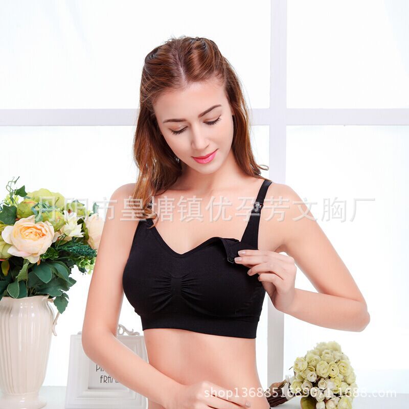 ชุดชั้นในเปิดให้นม สปอร์ตบาร์ สีดำ ไม่มีโครง size M, L, XL