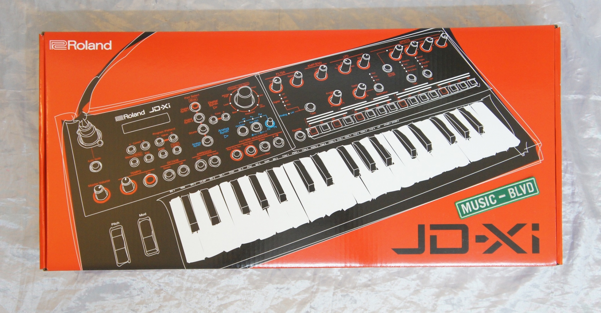 Roland JD-Xi Synthesizer