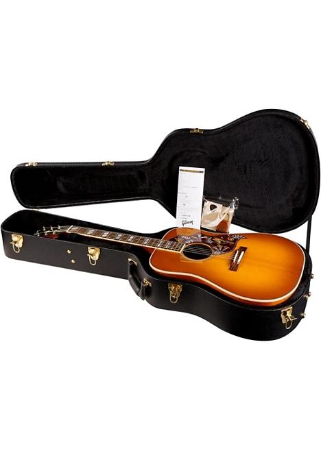 Gibson 2016 Hummingbird Square Shoulder Dreadnought Acoustic-Electric Guitar - Heritage Cherry
