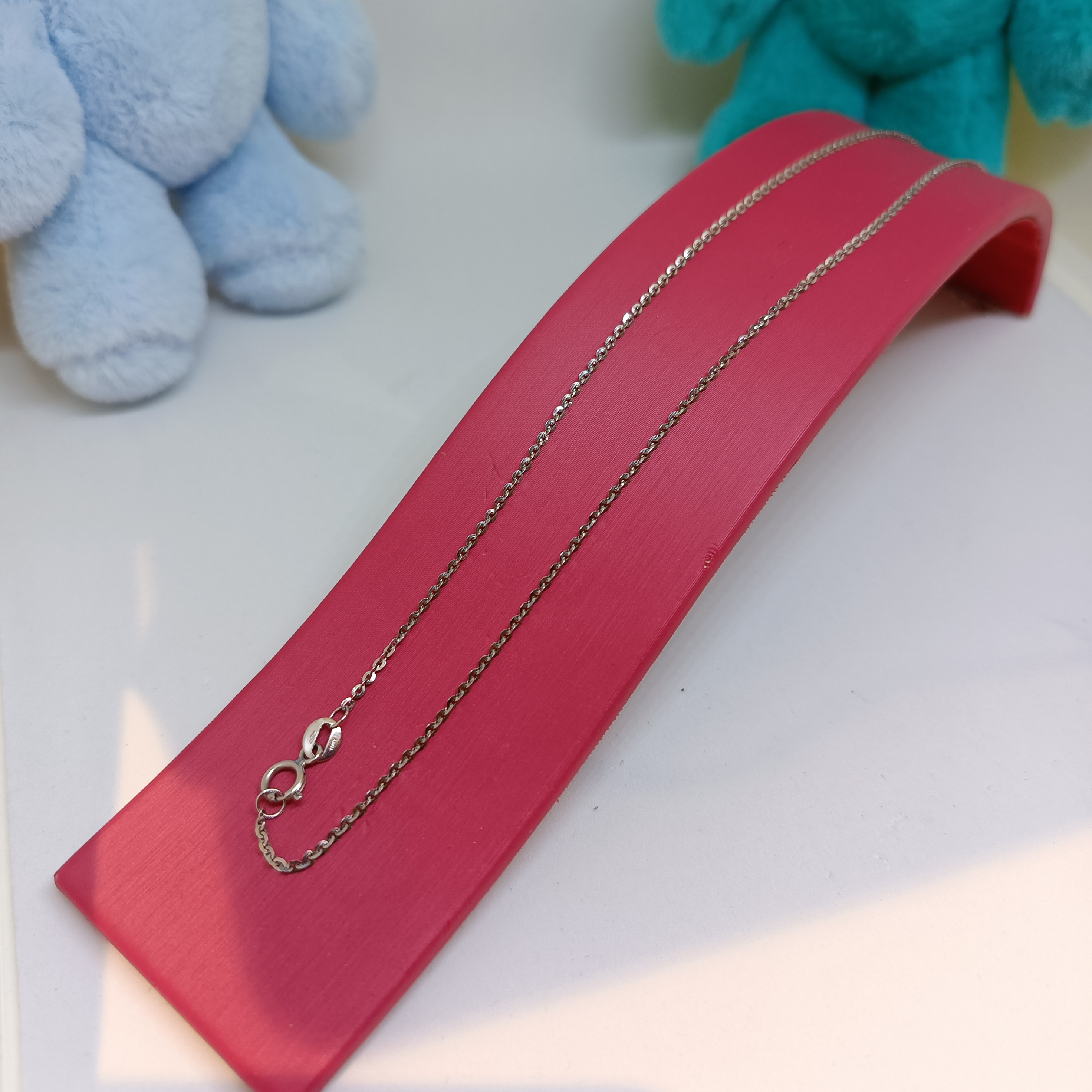 สร้อยคออิตาลี่ ลายตัน ขนาดกระทัดรัด ตัวเรือนทองขาว ลวดลายห่วงกลม