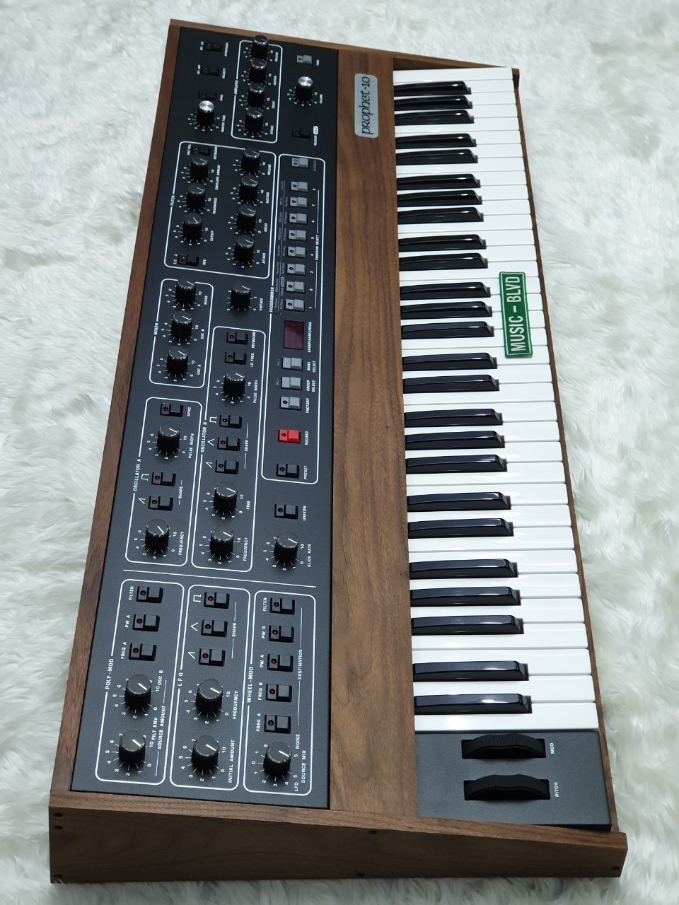 Sequential Prophet-10 10-Voice Polyphonic Analog Synthesizer