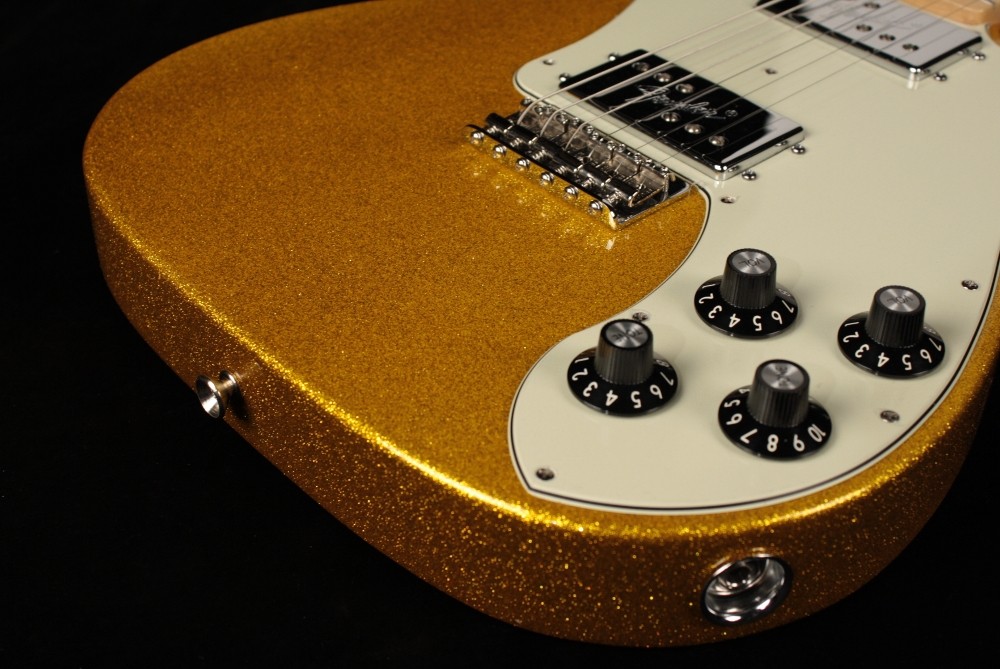 Fender FSR Classic Series 72 Telecaster Deluxe MN - Vegas Gold
