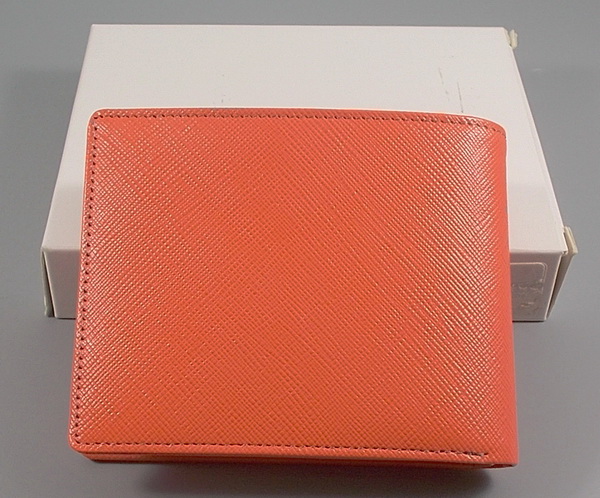 กระเป๋าสตางค์ Guy Laroche ส้ม ใหม่ แท้