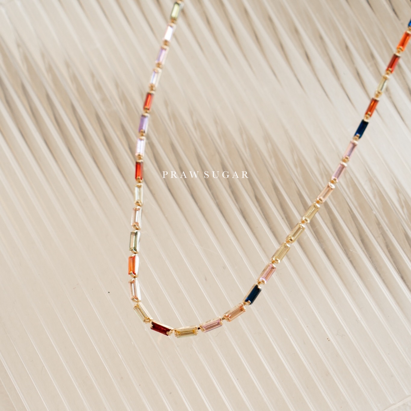 Joyful Necklace - สร้อยคอคริสตัลเรียงทรงสี่เหลี่ยมผืนผ้า (มี 3 สี)