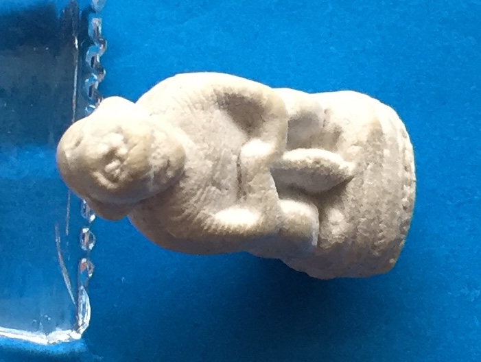 เครื่องลาง พญาลิงจับหลัก หลวงพ่ออนันต์ วิสุทโท วัดบางพลีน้อย จ.สมุทรปราการ เนื้อผงพุทธคุณผสม พระแท้สวย สนใจโทรสอบถามที่ 0619783836.. 0805587175 ส่งEMSในประเทศฟรีคะ