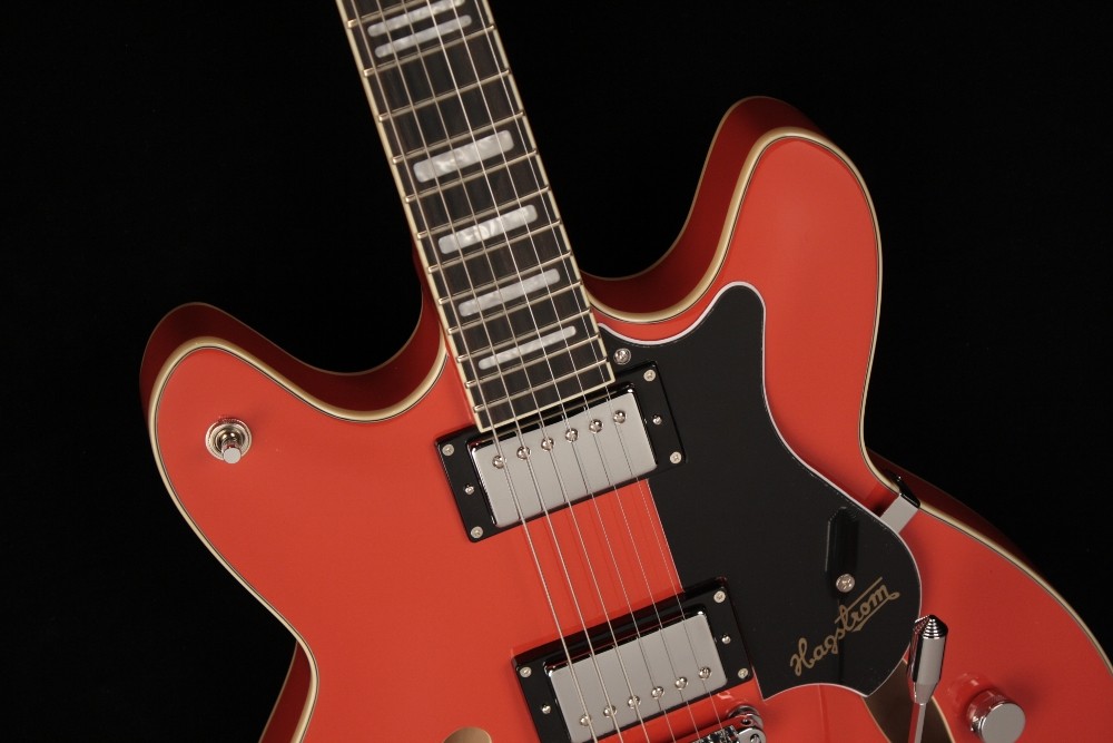 Hagstrom Tremar Viking Deluxe - Cream Red