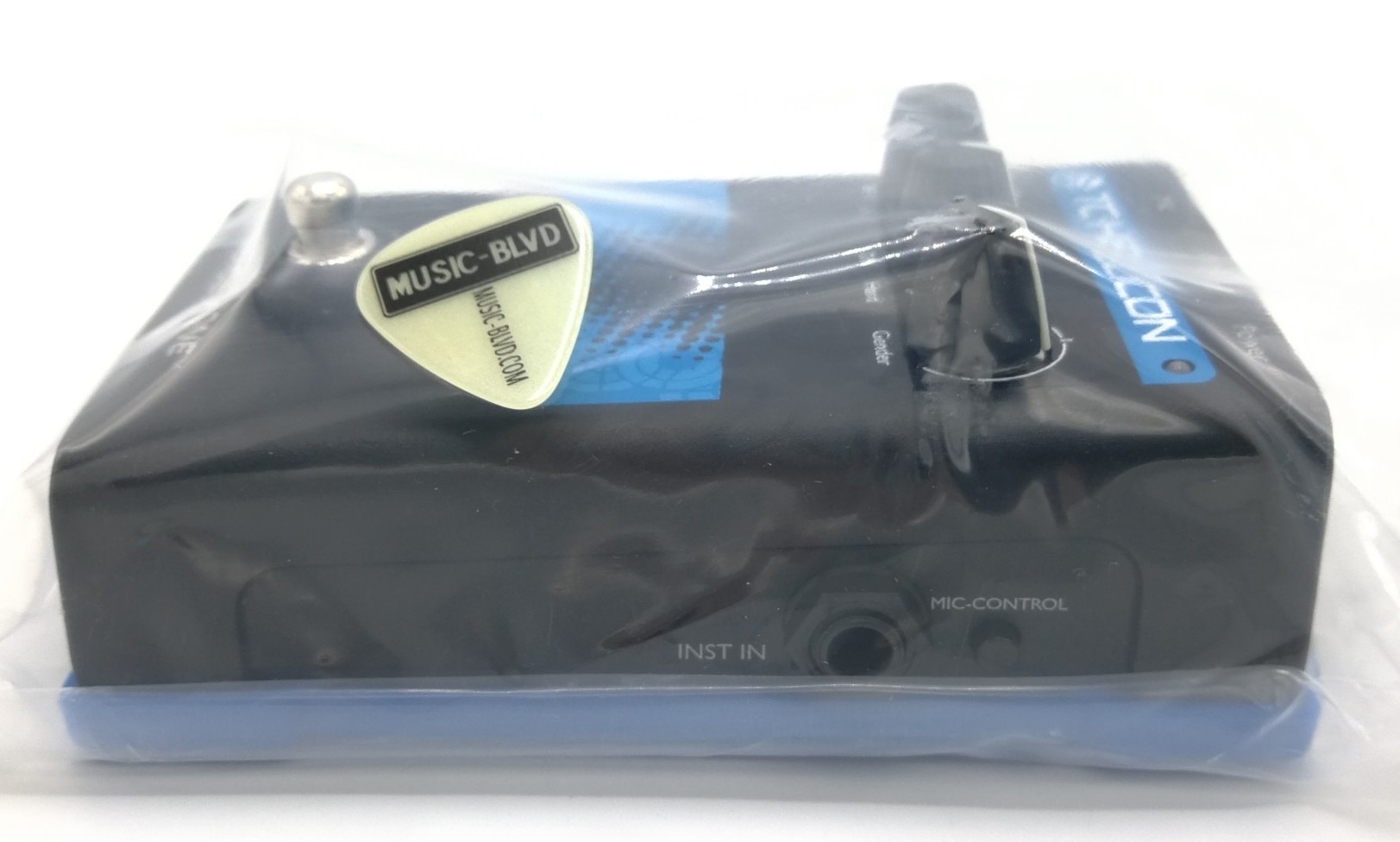 TC-Helicon VoiceTone C1 Hardtune and Pitch Correction Pedal